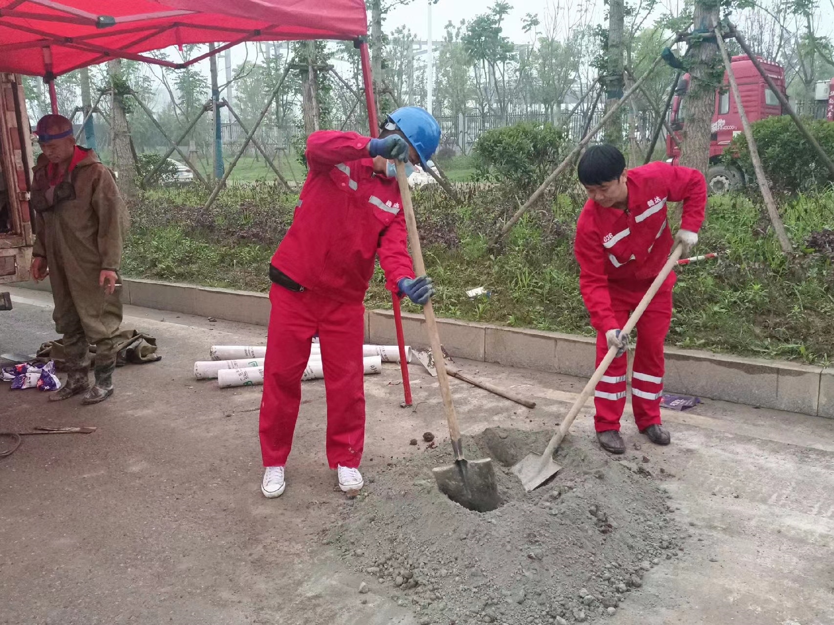 定州管道疏通哪家好】及时进行市政管道清淤